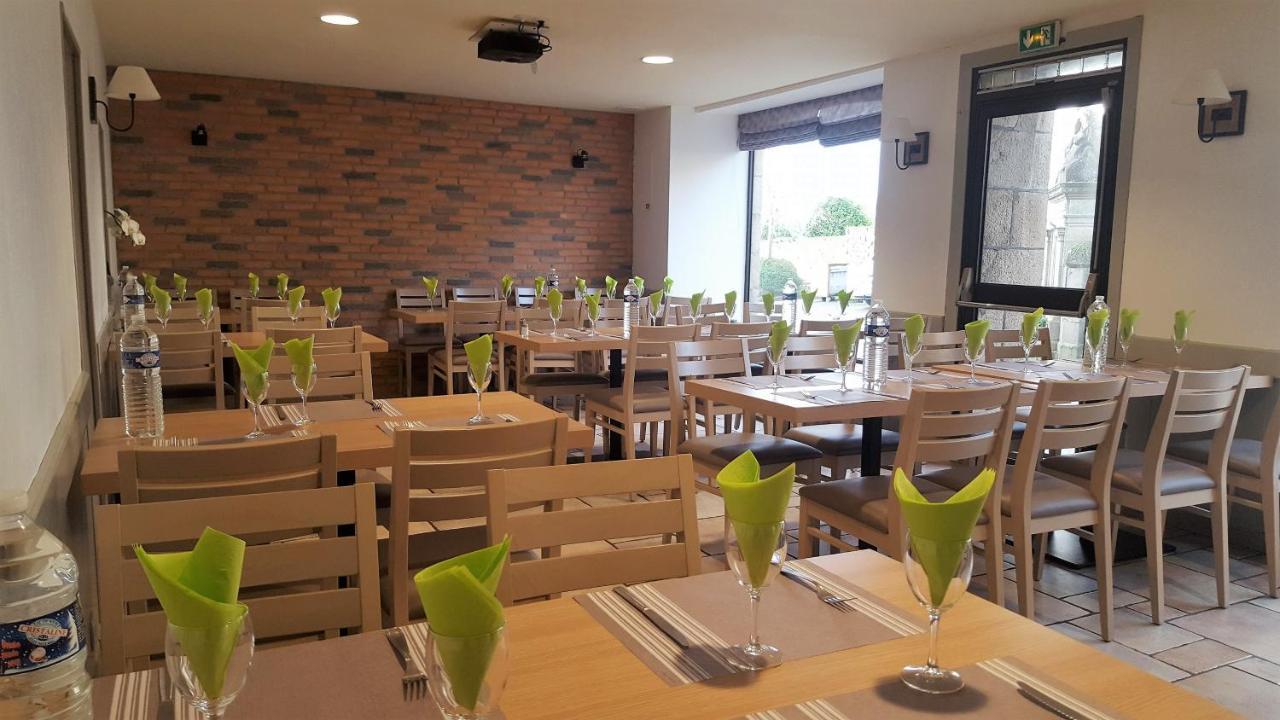 Hotel Restaurant Le Capricorne Pouldreuzic Exterior foto